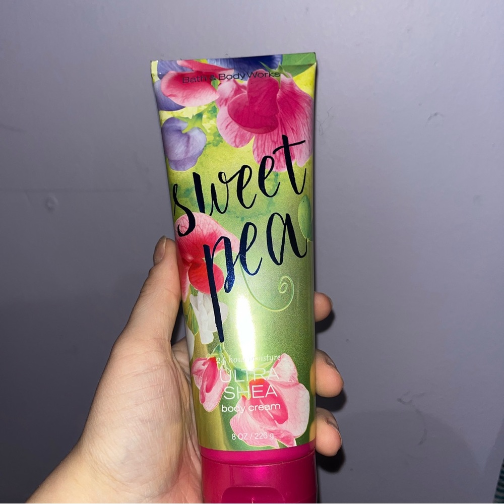 bath and body works sweet pea body cream